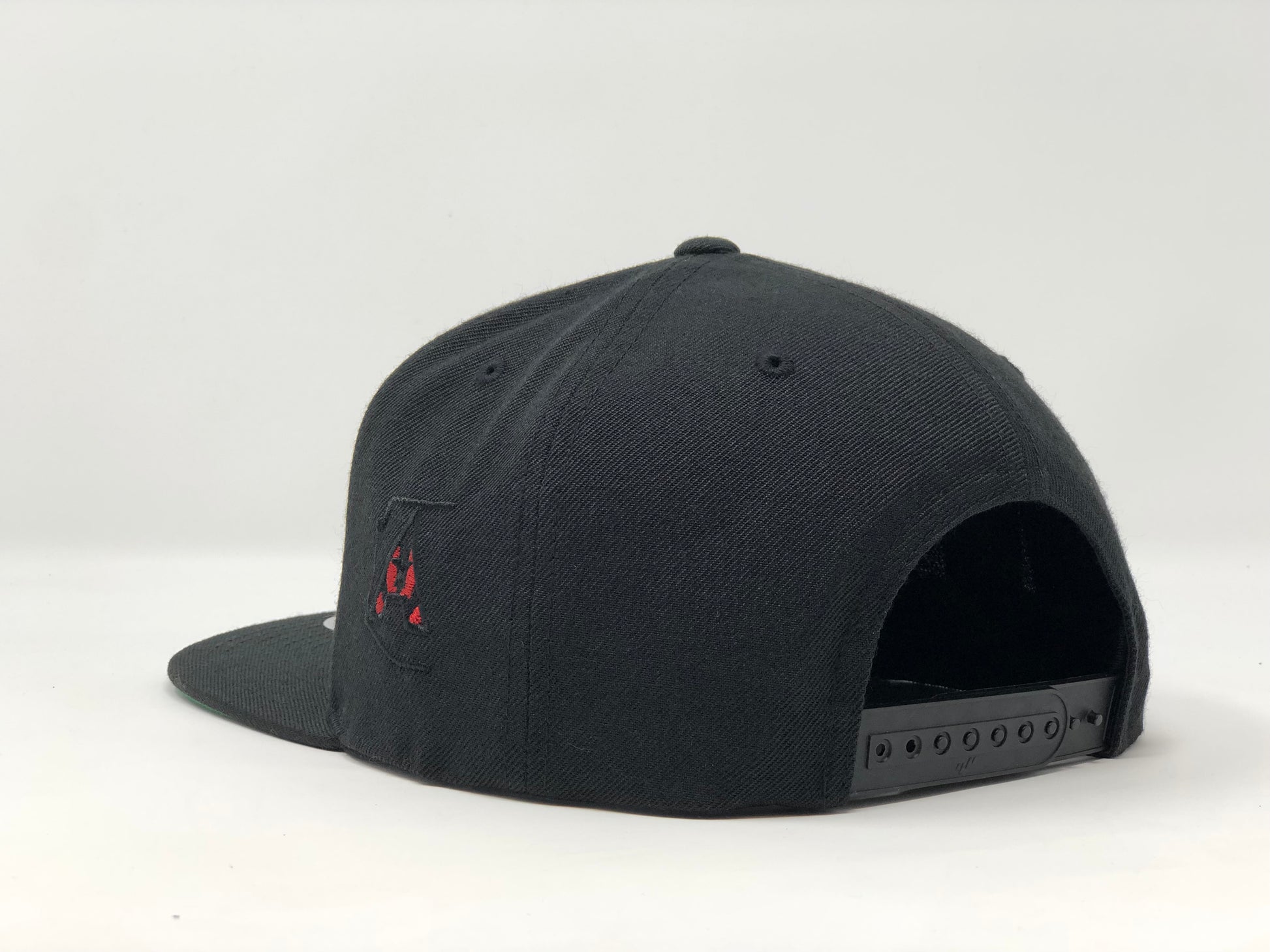AZ48 Compass Flatbill Snapback Cap - Black/Black
