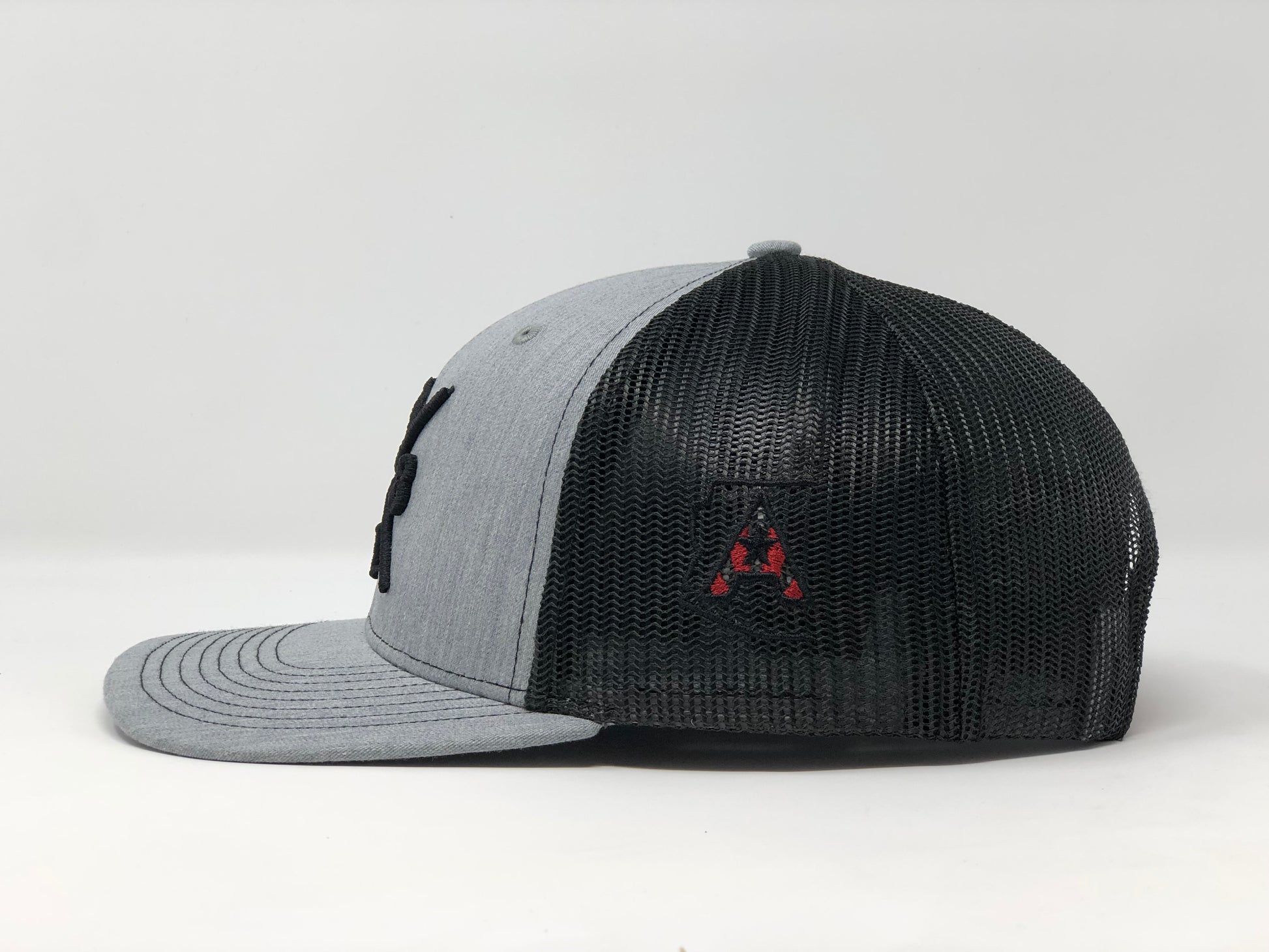 AZ48 Compass Black/Heather Grey Trucker Hat